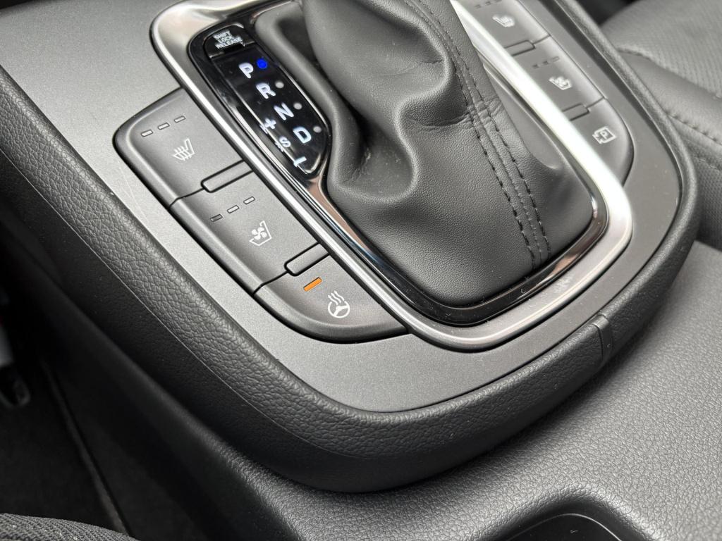 Hyundai Kona 1.6 gdi hev premium incl. trekhaak!