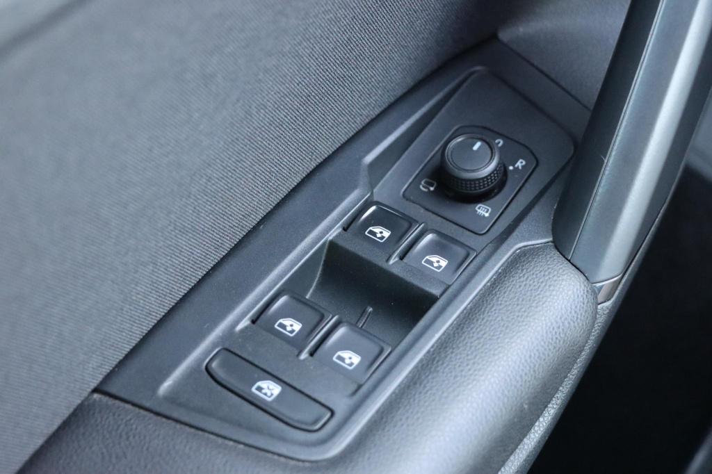 Volkswagen Tiguan 1.4 tsi ehybrid life business 245pk dsg6 | soh 89,8% |