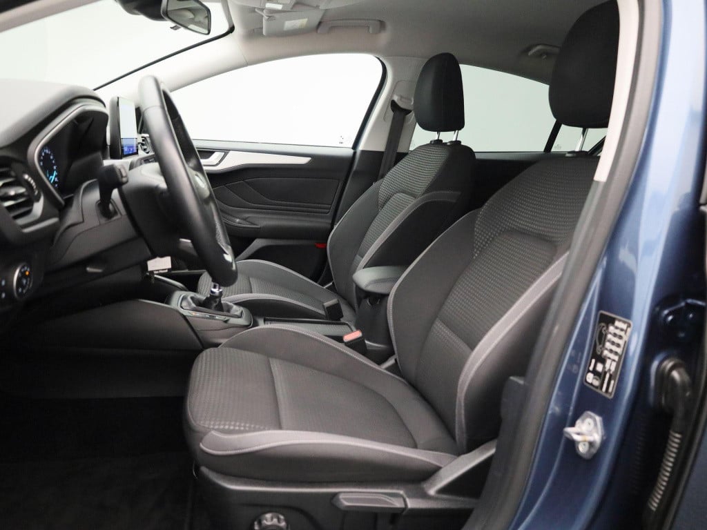 Ford Focus 1.0 ecoboost trend edition business navigatie - parkeersensoren 