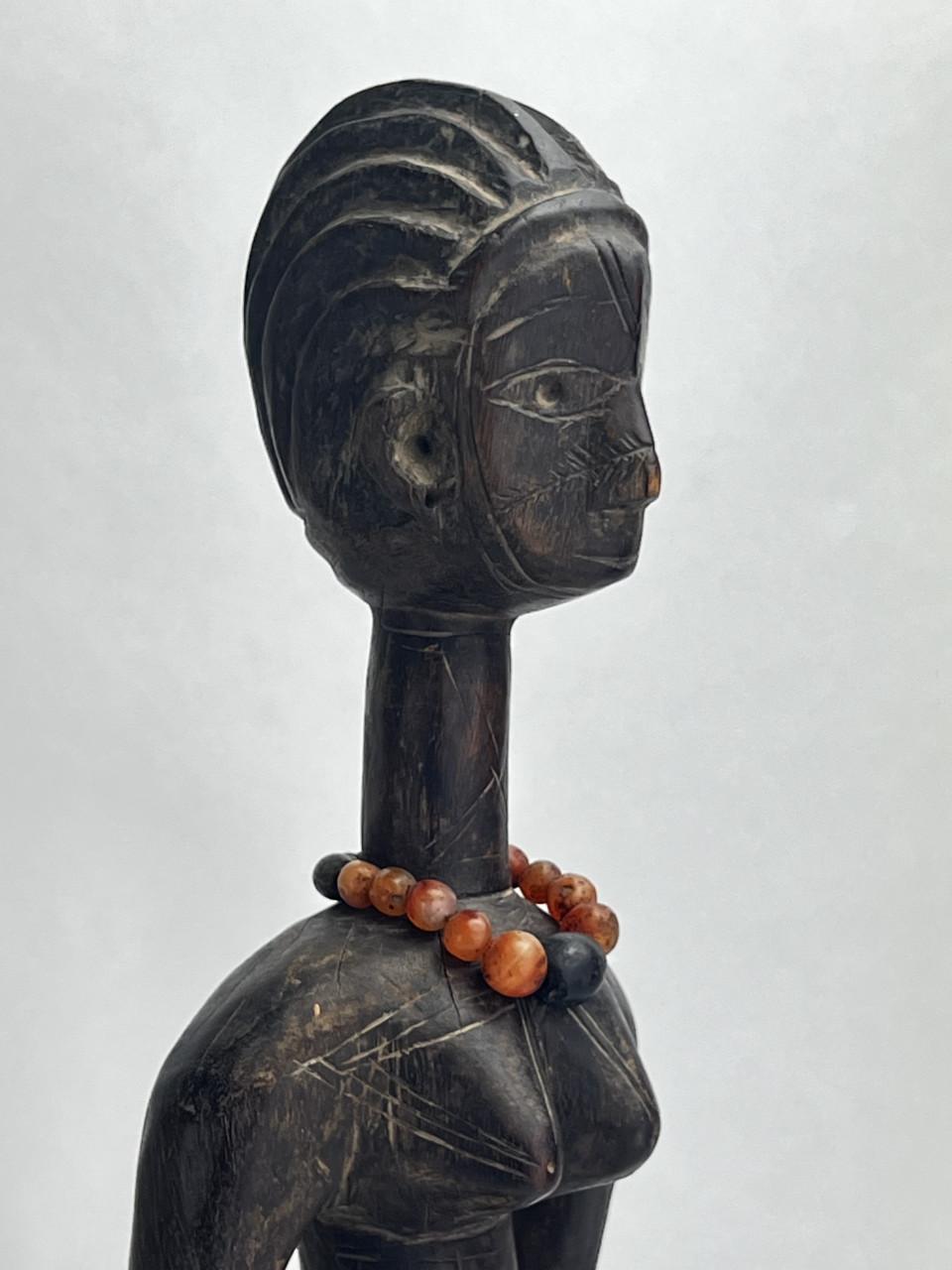 Oud Afrikaans beeldje