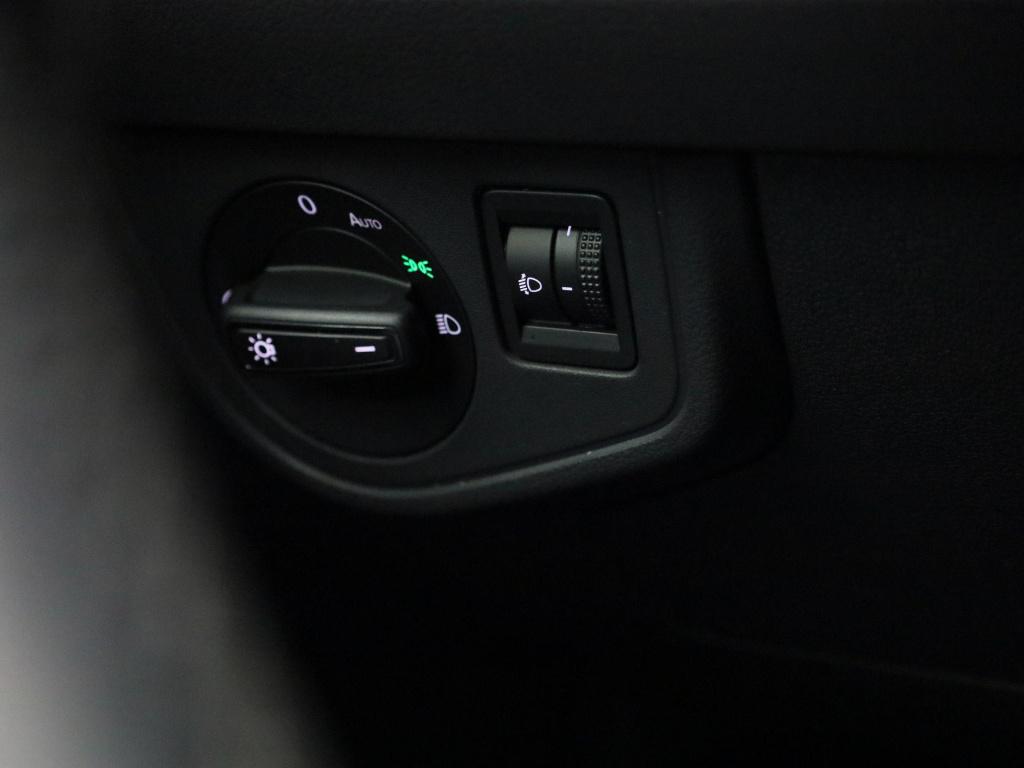 Volkswagen Polo 1.0 tsi life business | lmv | cruise control | parkeer sens