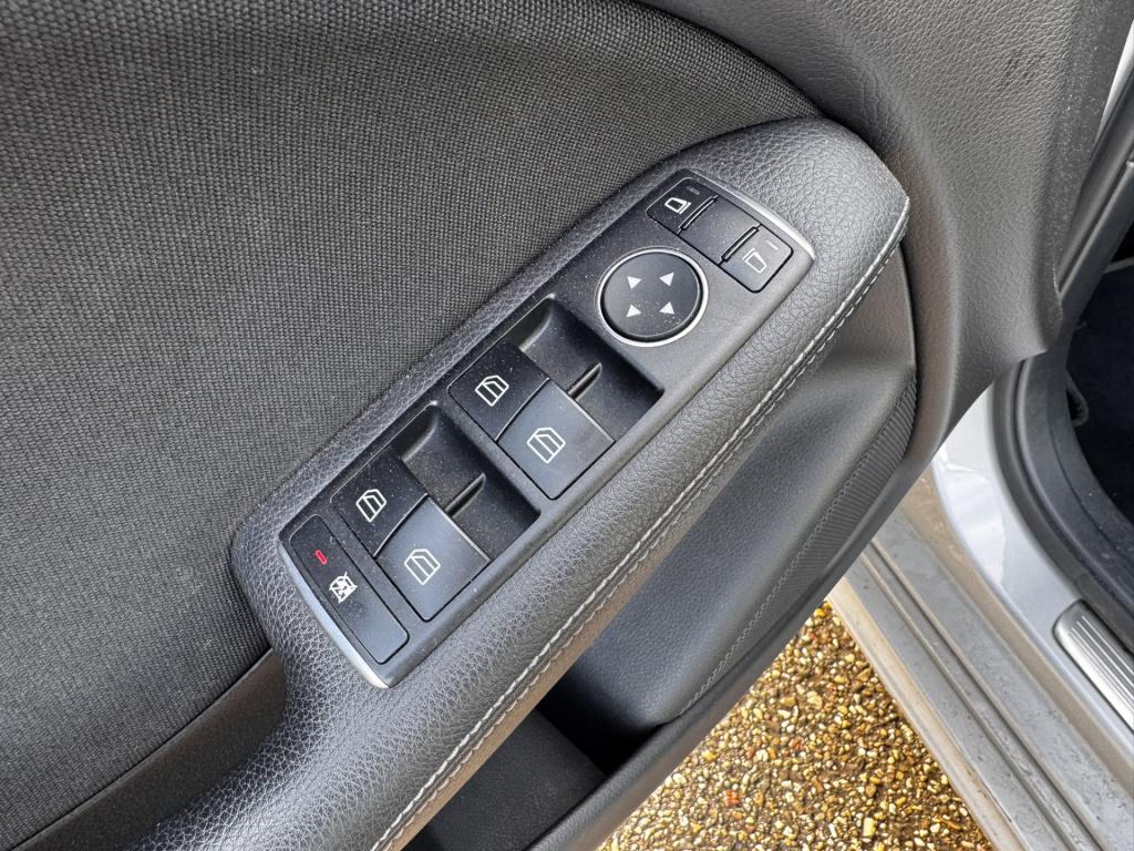 Mercedes-Benz B-Klasse 180 business