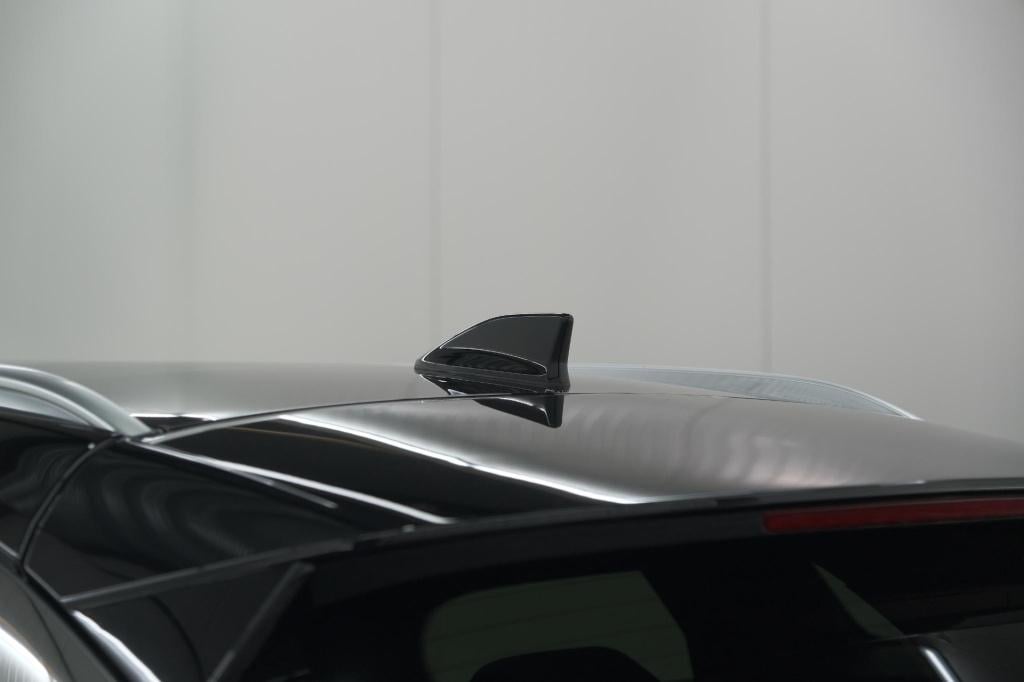 Renault Austral 1.2 e-tech full hybrid 200 techno | 360 camera | panoramada