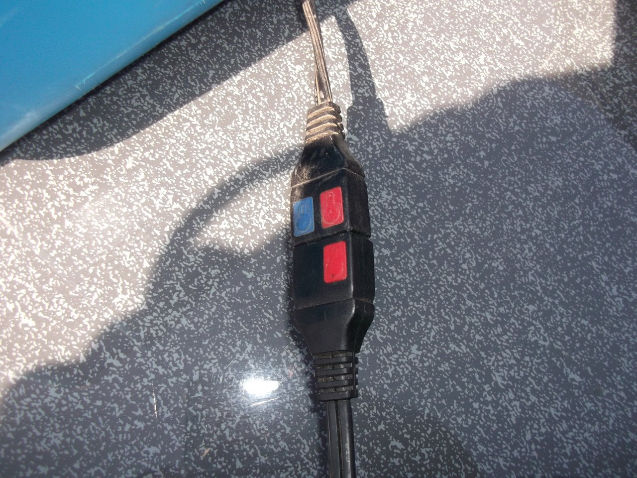 Koelbox 12volt 220volt en warmhoud functie