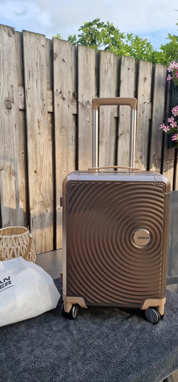 Reiskoffer American Tourister