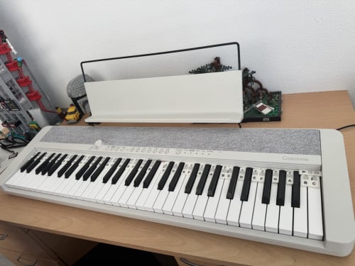 Casio CT-S1 WE Casiotone keyboard wit