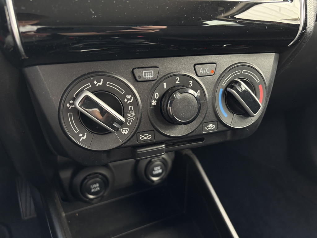 Suzuki Swift automaat 1.2 select smart hybrid/trekhaak