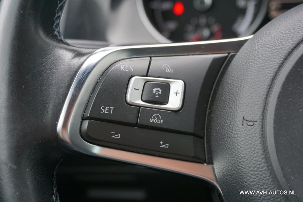 Volkswagen Golf 1.4 tsi gte, panoramadak!!