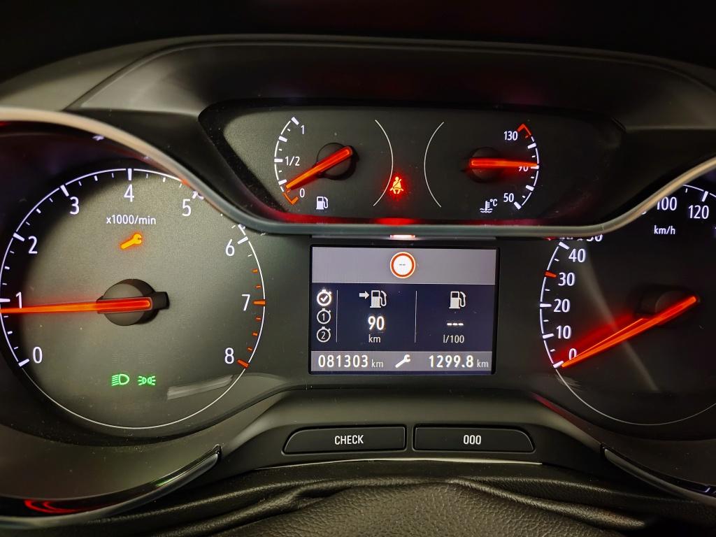 Opel Crossland X 1.2 turbo elegance