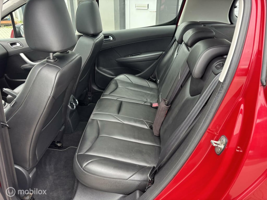 Peugeot 308 1.6 thp allure, leer, jbl,pano
