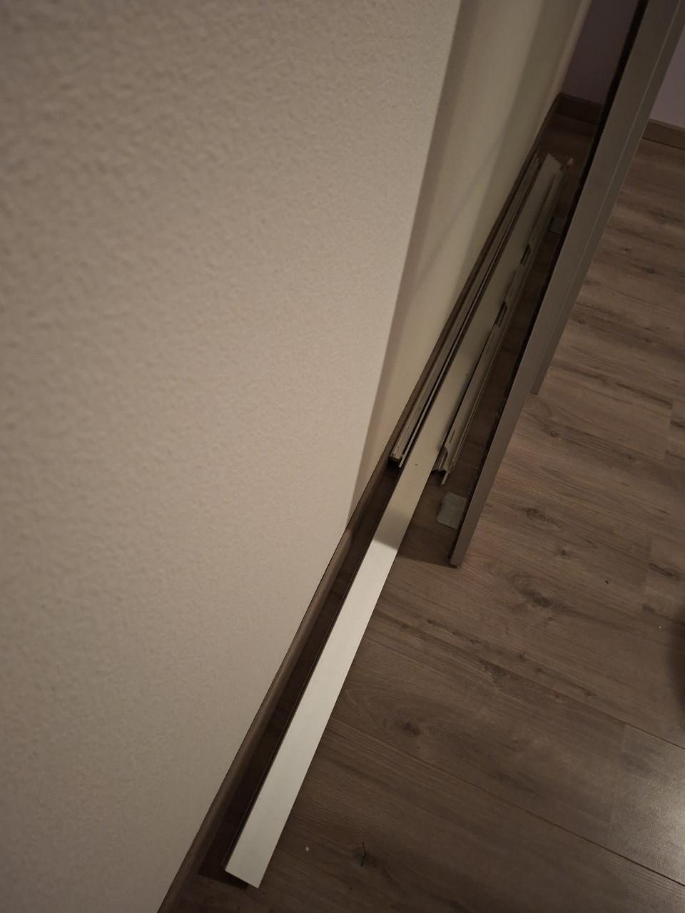 Ikea Pax kast 2x schuifdeuren aluminum 196x127cm inclusief rails.