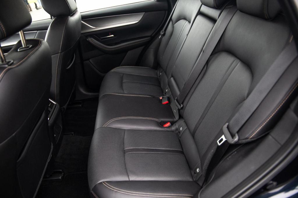 Mazda Cx-60 2.5 e-skyactiv phev homura stoelverwarming / carplay / dealer a