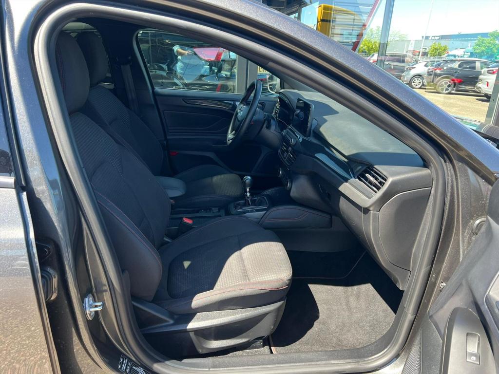 Ford Focus 1.0 ecoboost hybrid 155pk st line x | acc | trekhaak | carplay