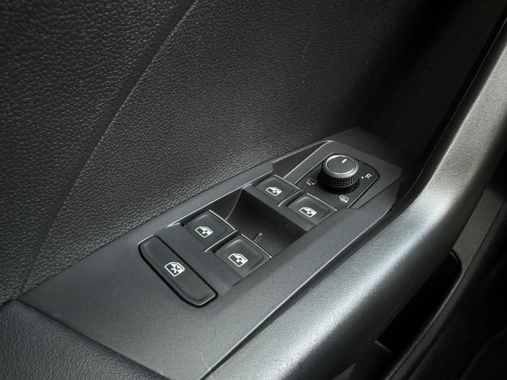 Volkswagen T-cross 1.5 tsi style