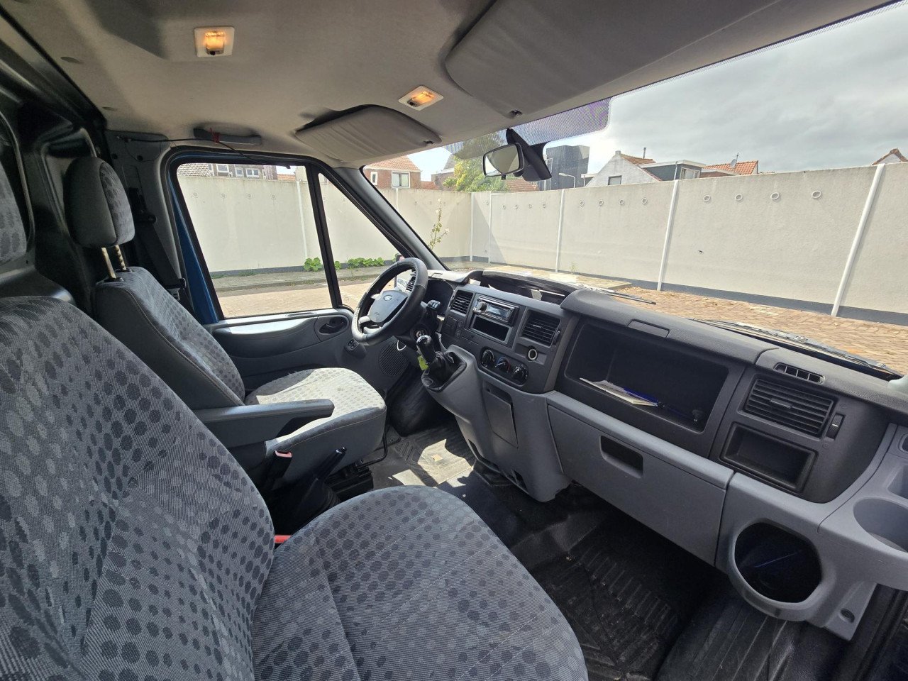 Ford Transit 2.2 260S FD VAN 85 LR 4.23 2007