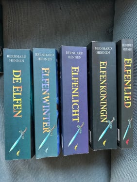 Bernhard hennen de elfen serie