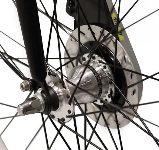 Fiets met shimano versnellingen en rollingbrakes