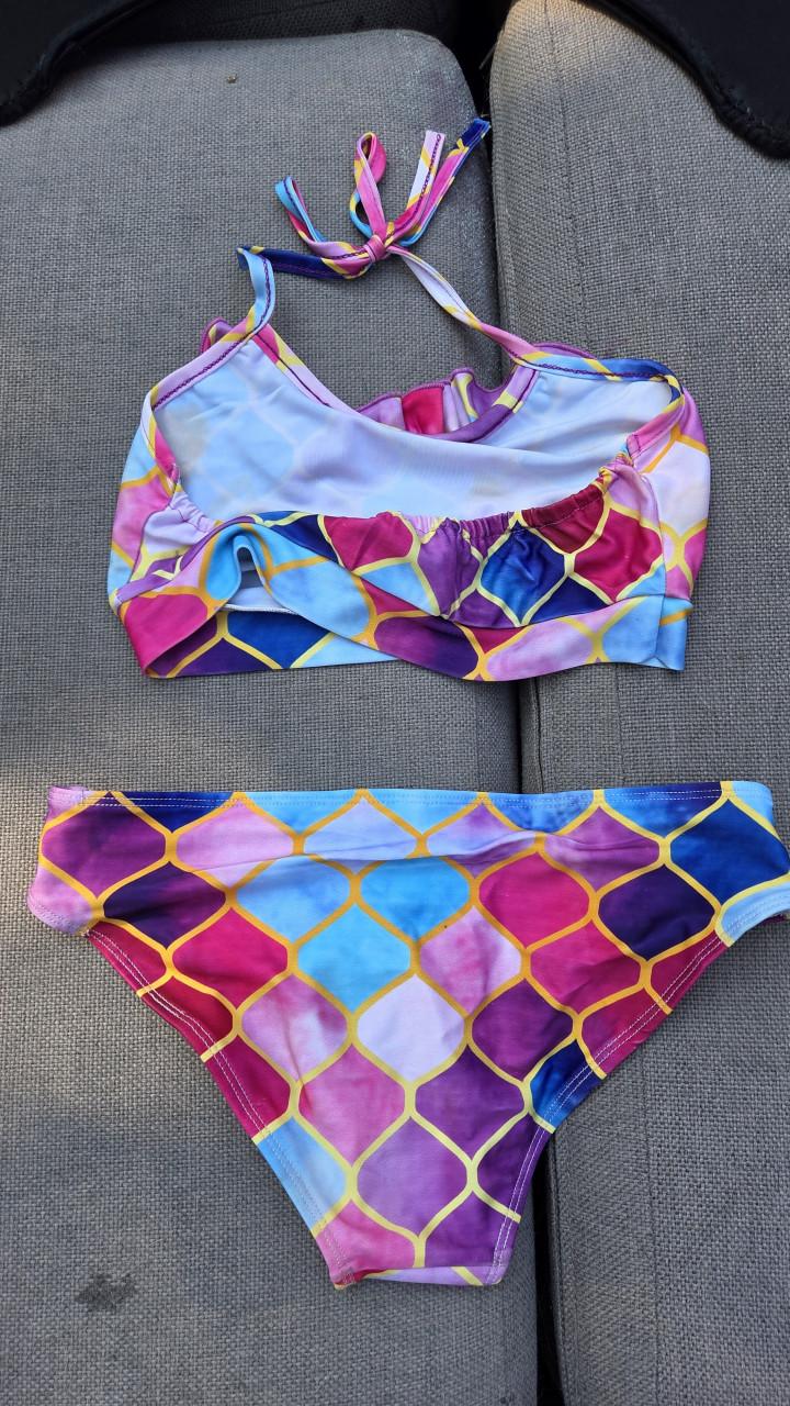 Zeemeerminstaart met bikini en monovin
