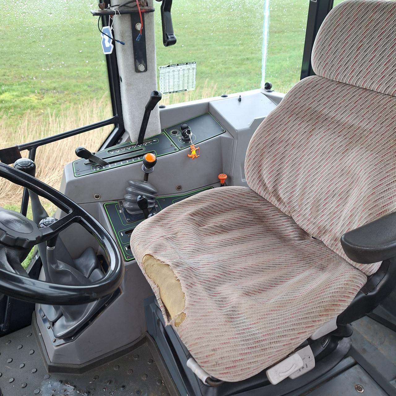 Deutz Fahr agrostar 6.11