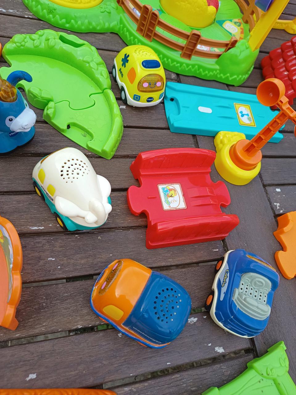 Vtech toet toet autootjes en toebehoren