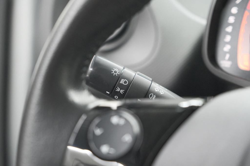 Citroen C1 1.0 vti feel | pack techno | camera | apple carplay | getint gla