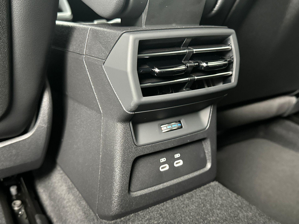 Audi A3 allstreet advanced edition 35 tfsi 110 kw / 150 pk sportback