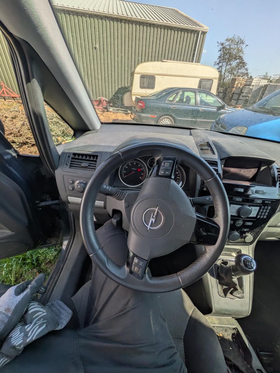 Opel zafira loopt niet goed