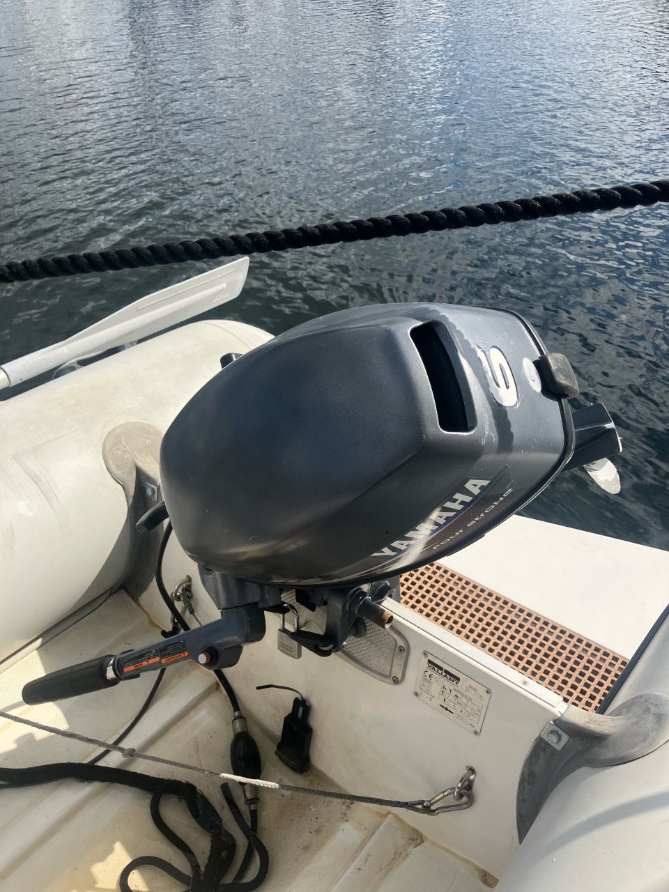 Yahama 6 pk 4 takt 2 cilinder buitenboordmotor met Rib