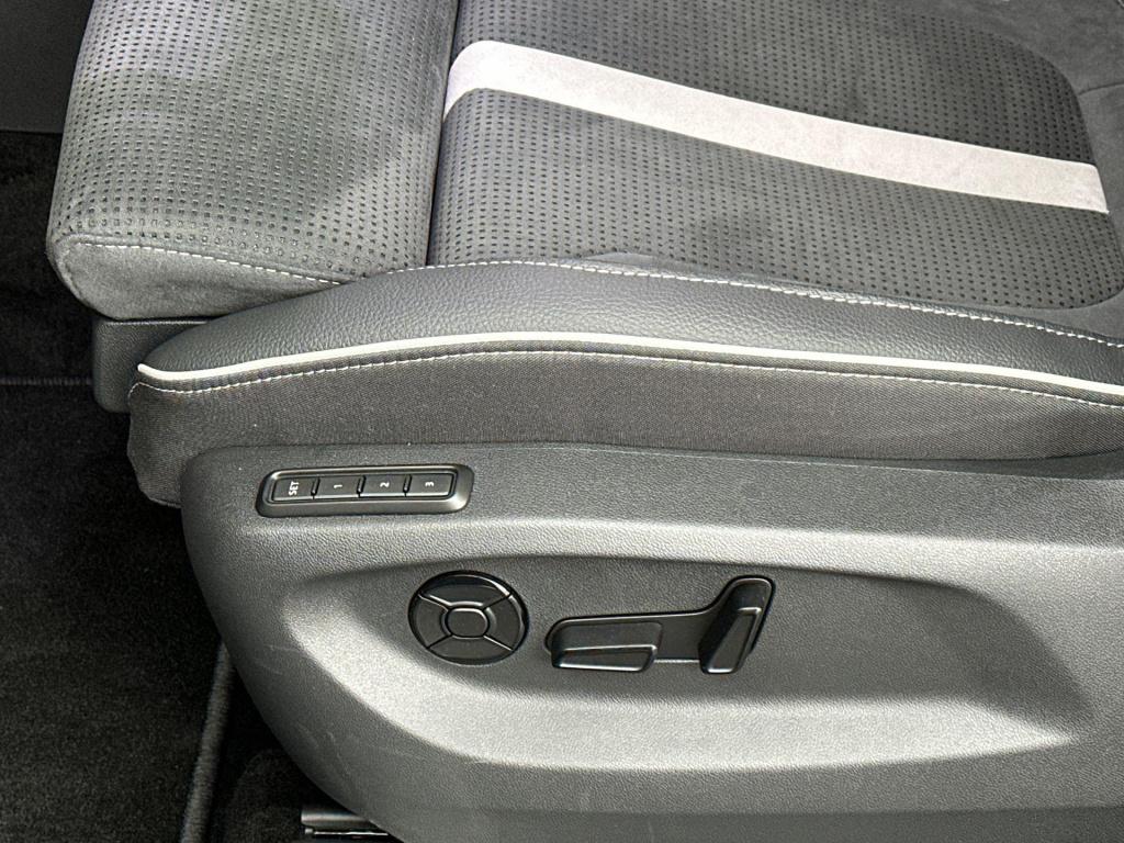 Skoda Kodiaq sportline business 1.5 tsi phev 150 kw / 204 pk su