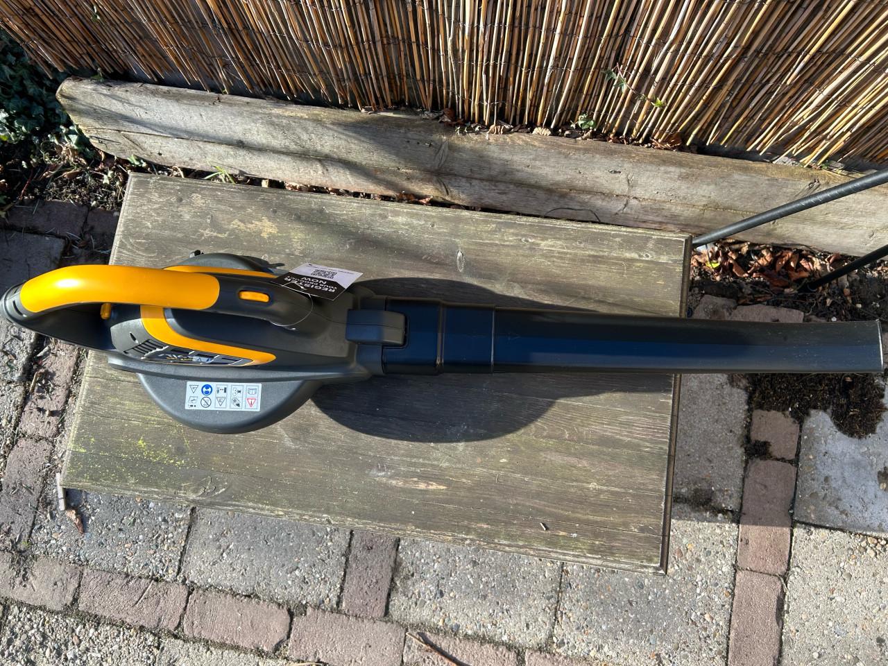 Stiga SBL 2600 Bladblazer / Bladzuiger – NIEUW