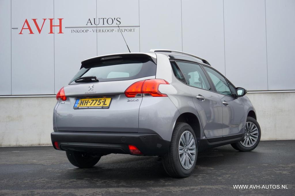 Peugeot 2008 1.2 puretech style