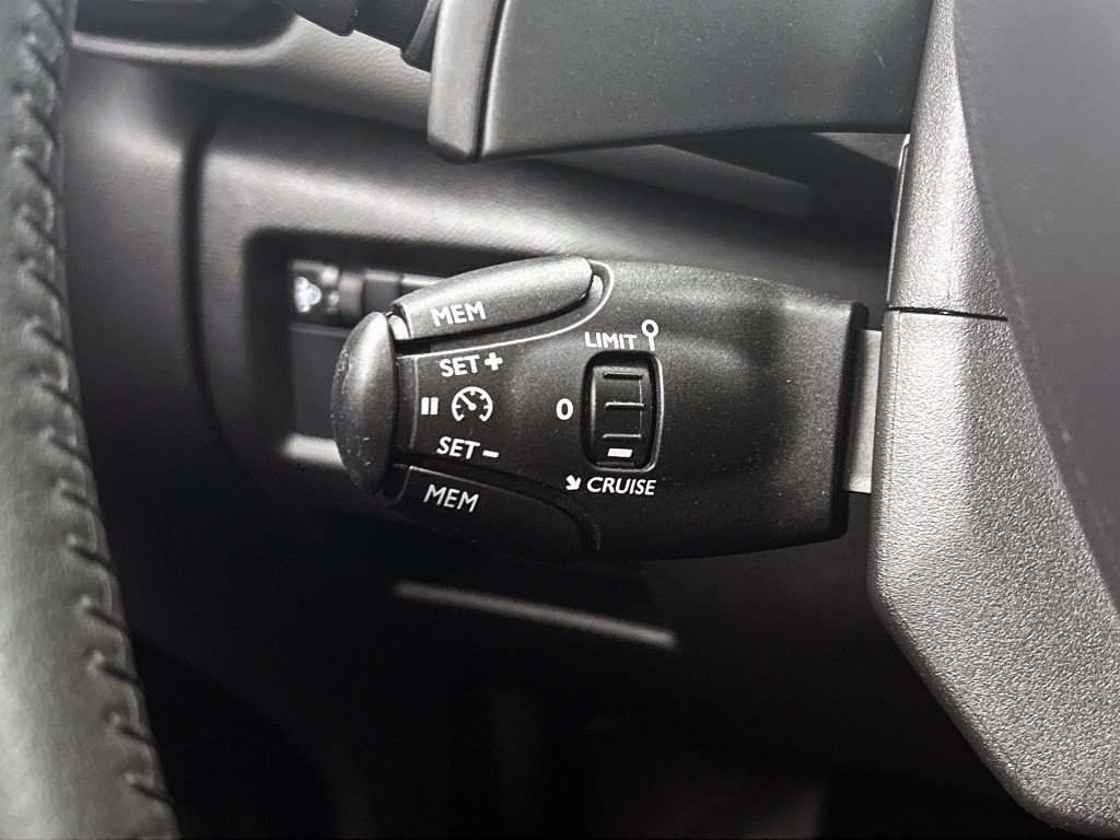 Citroen C5 Aircross 180 pk automaat feel | rijklaar | trekhaak | parkeersen