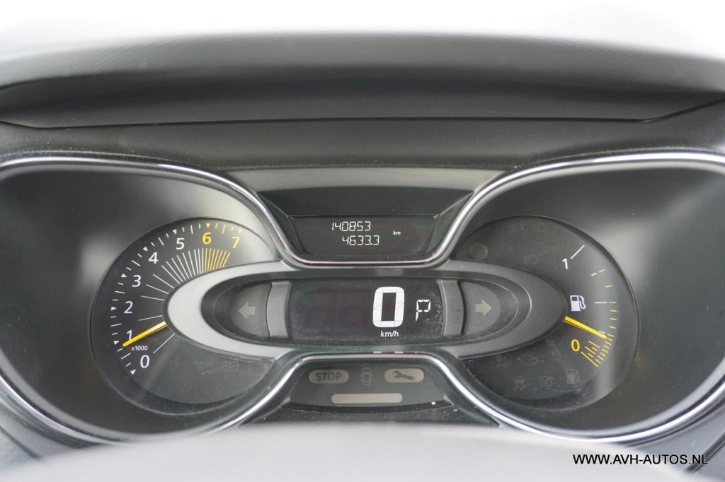 Renault Captur 1.2 tce helly hansen automaat