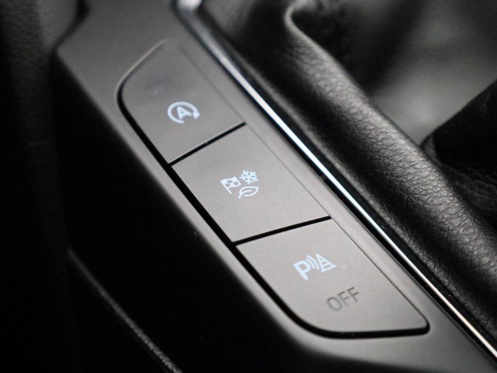 Ford Focus wagon 1.0 ecoboost hybrid connected | apple carplay / android au