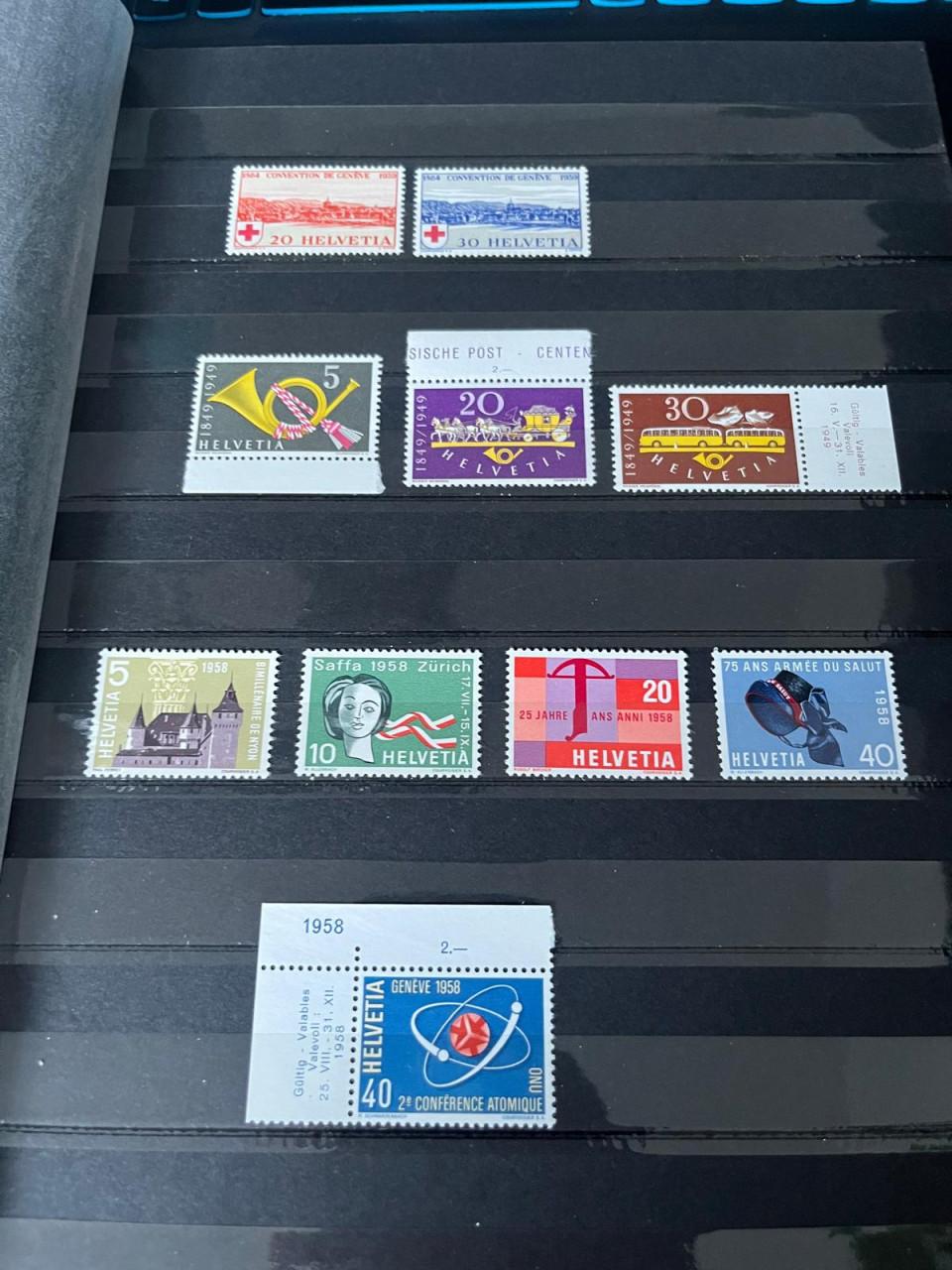 Kleine collectie Zwitserland postfris in album