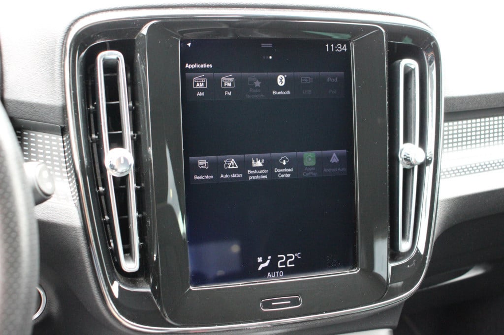 Volvo XC40 1.5 t3 r-design | elec. trekhaak | camera | half leder