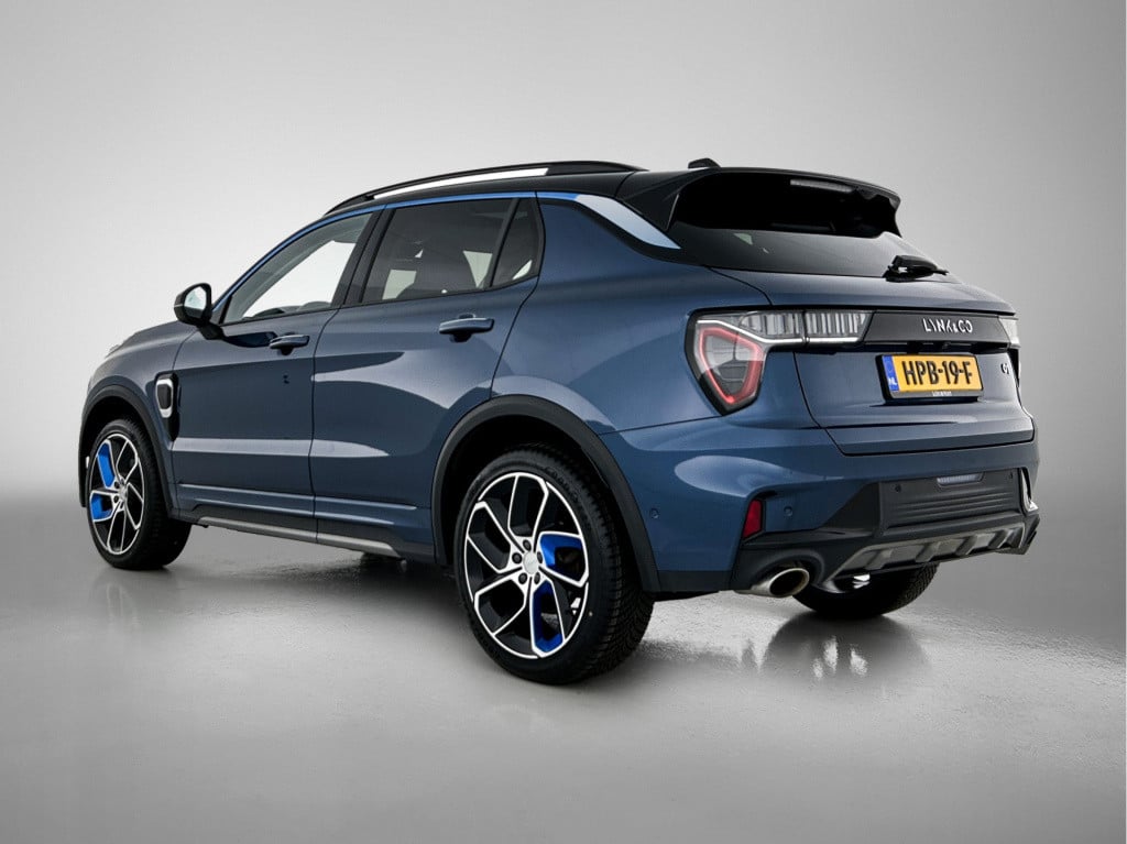 Lynk & Co 01 1.5 phev | panoramadak