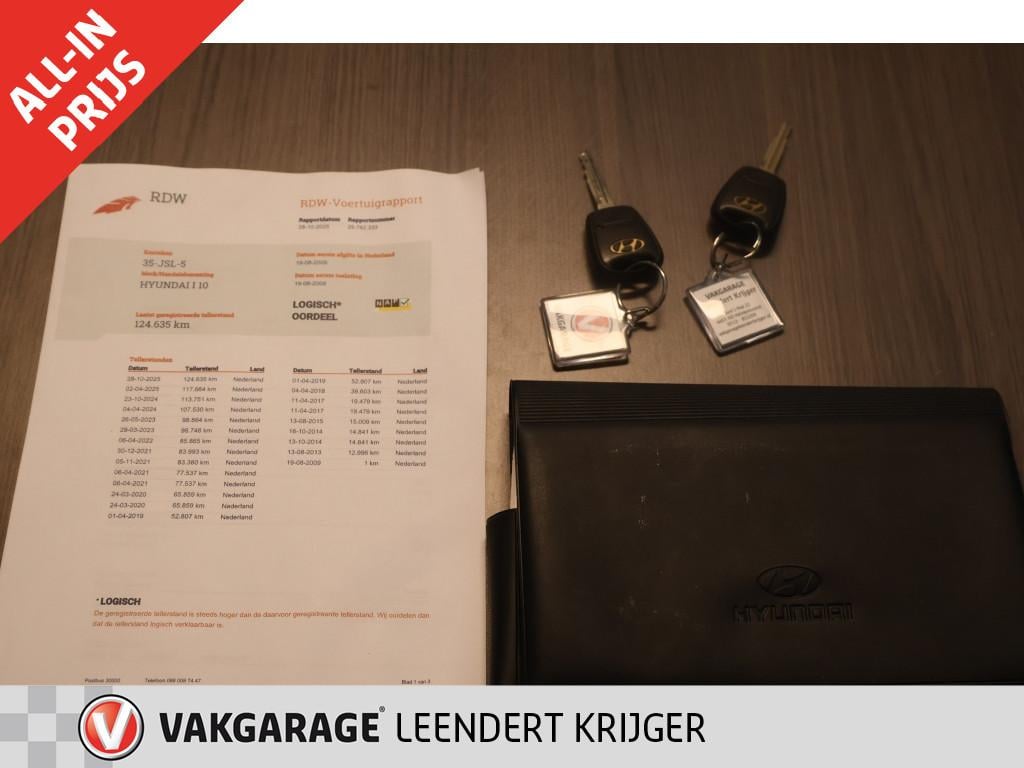 Hyundai I 10 1.1 dynamic automaat/1 jaar apk