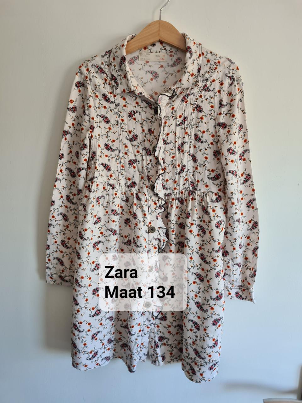 Zara mooie doorknoop jurk-blouse met bloemetjes print mt 134