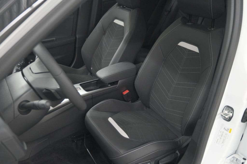 Opel Mokka turbo 130 at8 gs | nieuw model | camera | massagefunctie | apple