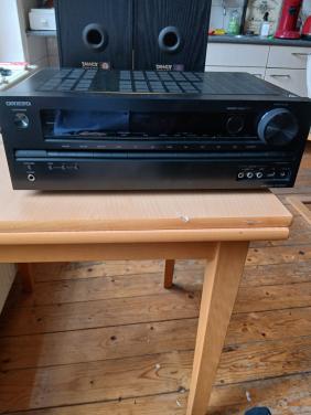 Onkyo versterker TX NR535