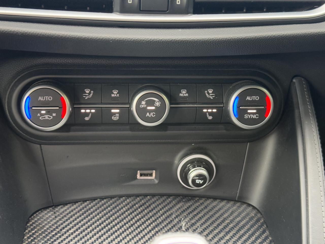 Alfa Romeo Stelvio - Veloce TI Q4 Verde Visconti Carbon 280PK