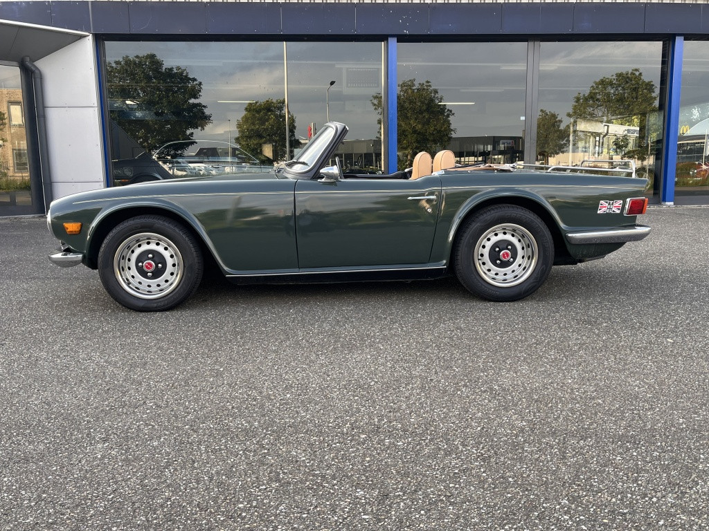 Triumph TR6 soft top