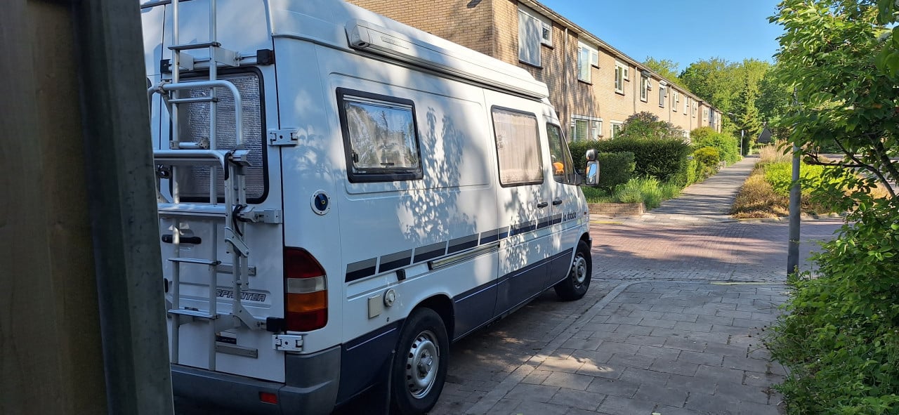 Buscamper Mercedes "La Strada"