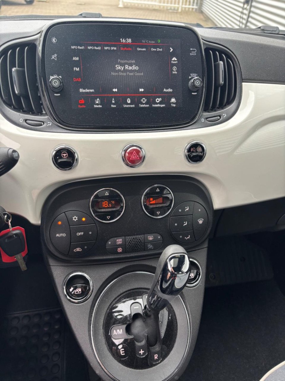 Fiat 500 1.2 lounge automaat