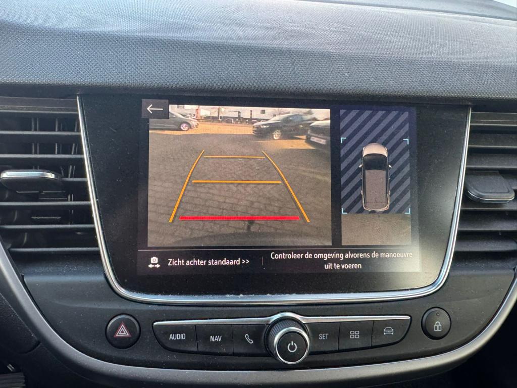 Opel Crossland X 1.2 turbo online edition