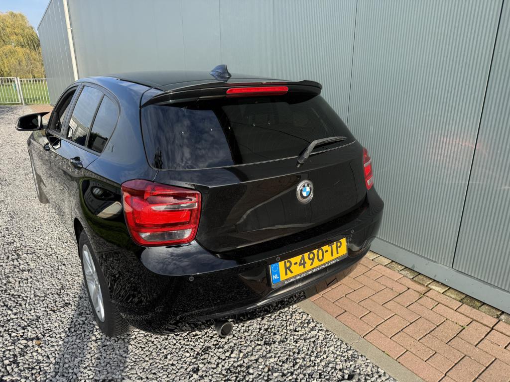 BMW 1 Serie 116i 136pk upgrade edition sportline 5-drs