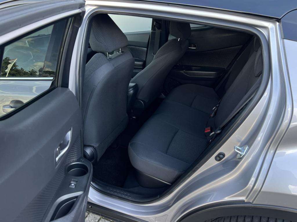 Toyota C-hr 1.8 hybrid style