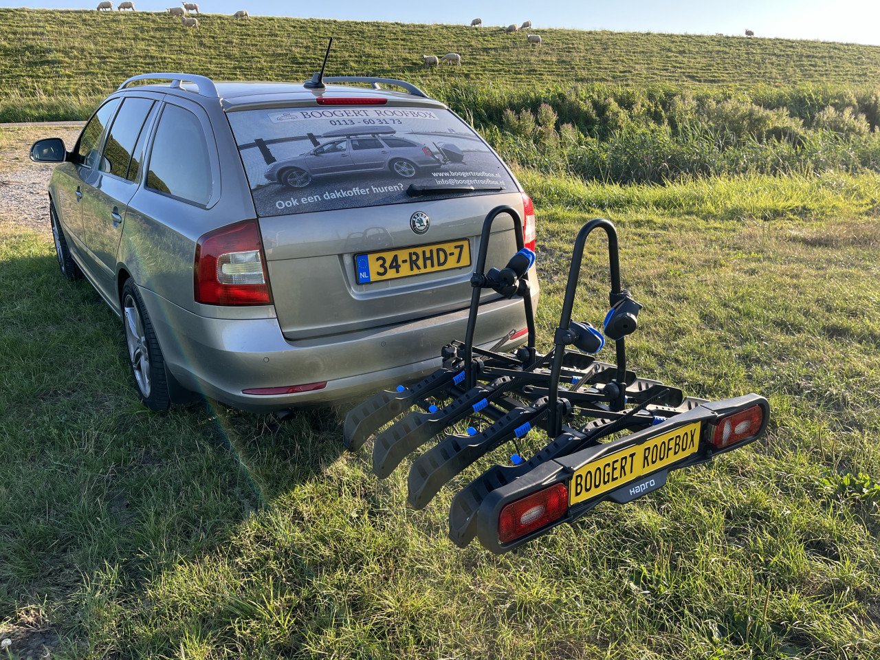 Fietsendrager voor 4 fietsen te huur