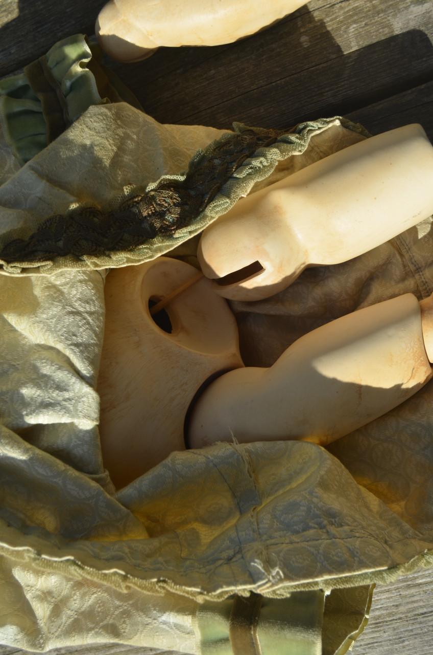 'Antieke' pop, biscuit (heet dat zo?) hoofd (2)